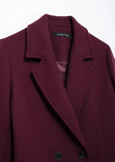 Premium burgundy coat – structured cut