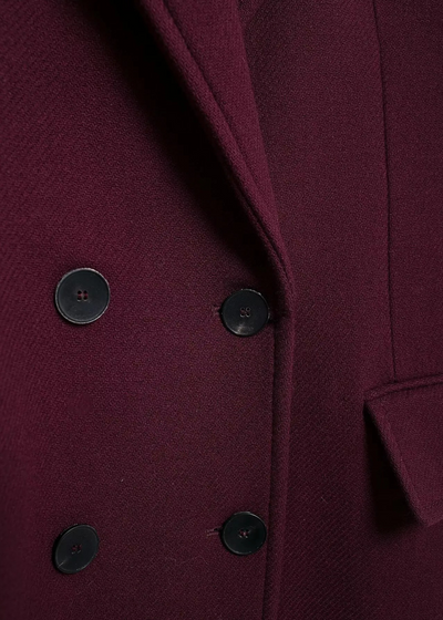 Premium burgundy coat – structured cut