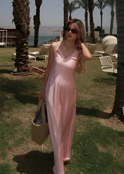 Rochie lungă din satin – bretele subțiri